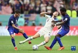 竞技游戏与休闲玩法融合趋势明显