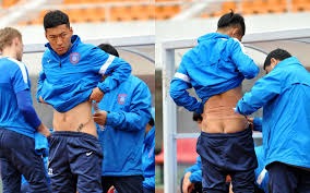 Whoscored评本轮欧冠最佳阵：凯恩领衔，亚马尔&